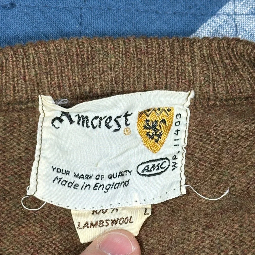 Vintage 70s Amcrest Mens Brown 100% Lambswool V-Neck Sweater Made in England L